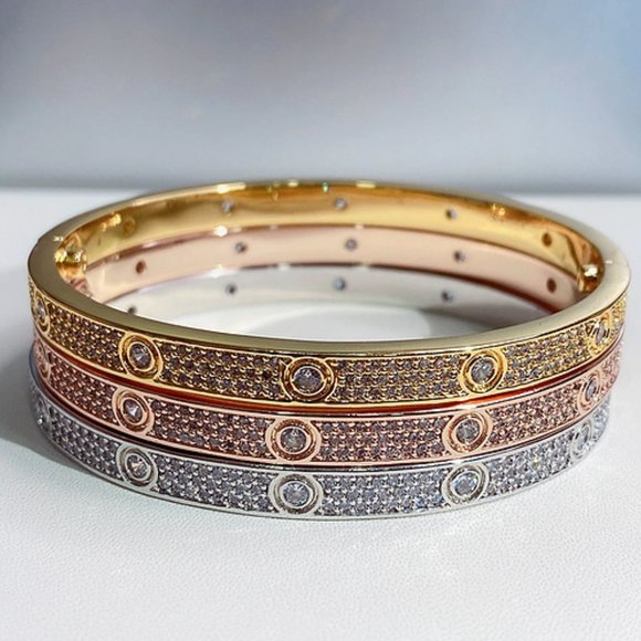Shine Love V Stainless Steel Bracelets SET of  3 Zirconium - Picture 1 of 5
